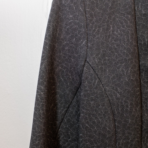 Ninety Eight Pattern Blazer - Picture 2 of 4